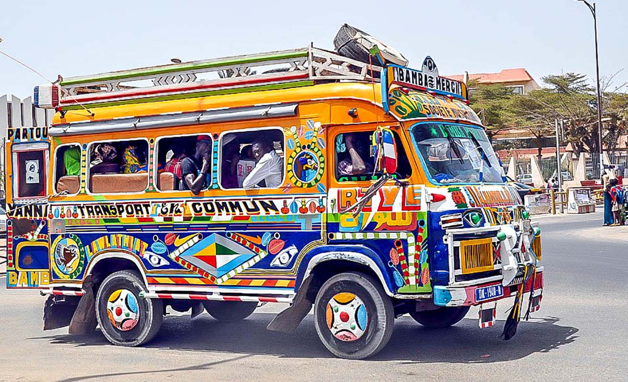 Taxi-brousse sénégalais